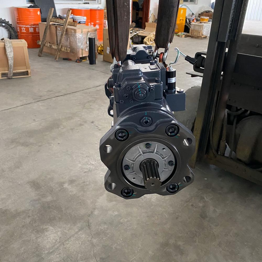 EC240 EC240B Hydraulic Pump