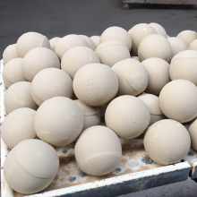 60mm Medium Alumina Balls Ceramic Grinding Balls