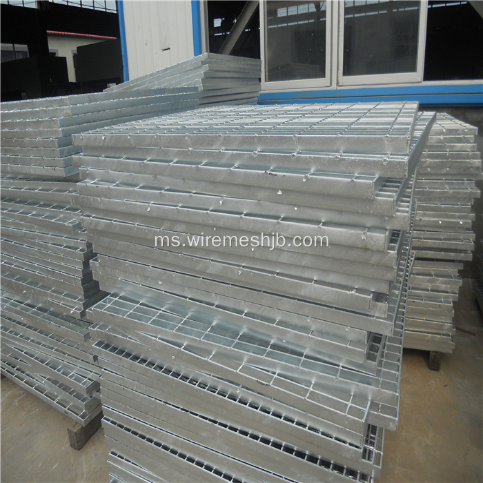 Galvanized heavy duty walkway steel grating