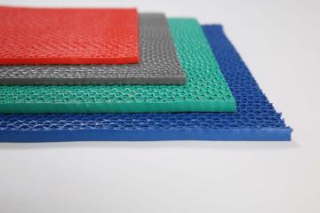 plastic non slip hotel bath and shower mats