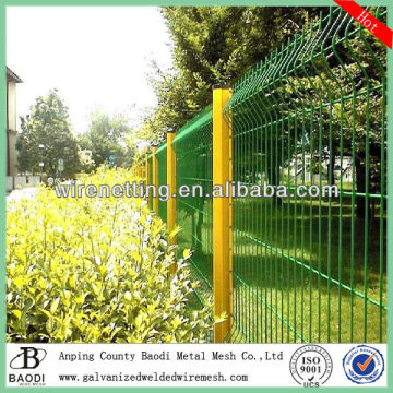 W shape pvc welded hoop top border wire fence