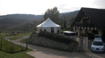 300 People folding exhibition tent for sale with great price