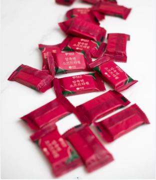 Portable Travel Hair and Facial Towels - Magic Mini Compressed Disposable Hand Towels for Hotel Use