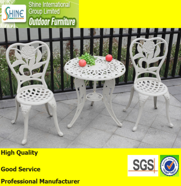 Outdoor furniture white casting aluminum chairs with table set (2+1)