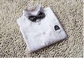 Boy's shirt met lange mouwen witte jurk met bowtie