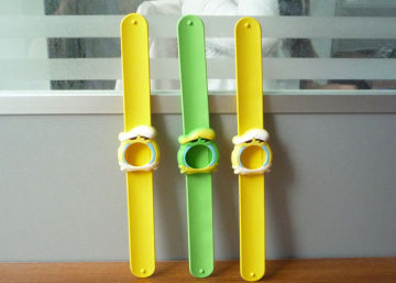 Green &amp; Yellow Rubber Watch Straps , Oem Fashion Adjustable Straps