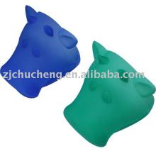 Silicone microwave oven mitt