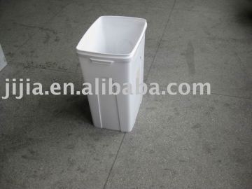 rubbish bin