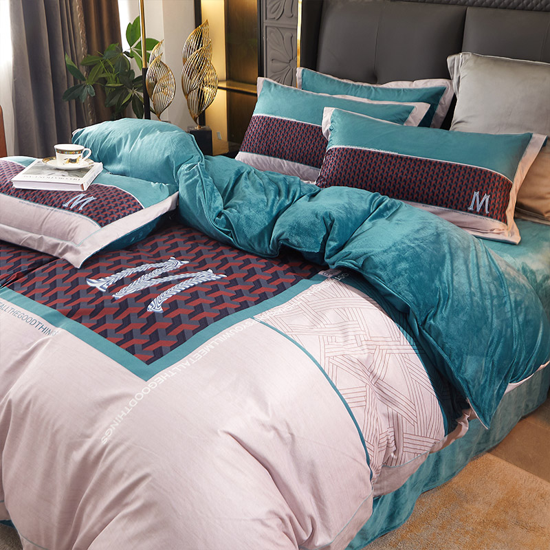 Factory wholesale solid velvet duvet bedding set