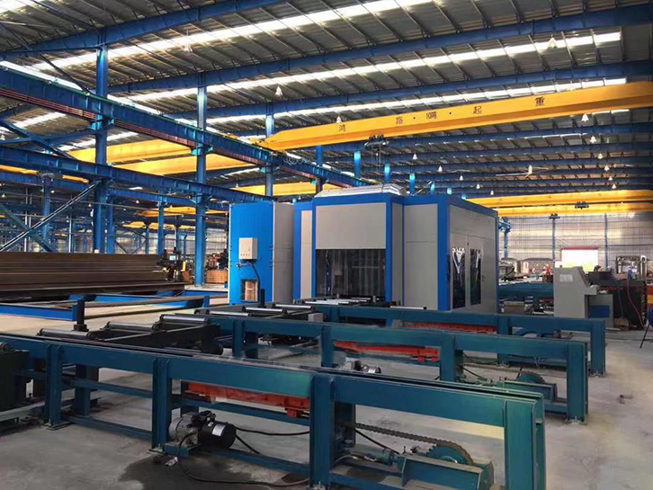 Gantry Movable Flange Sheet Plate Metal CNC Drilling And Milling Machine