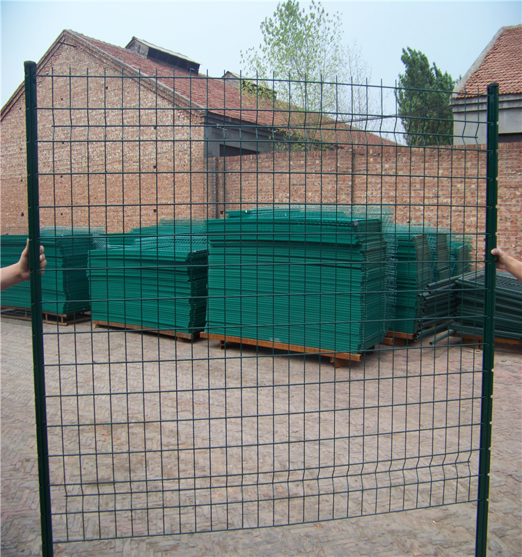 Wire Mesh Fence