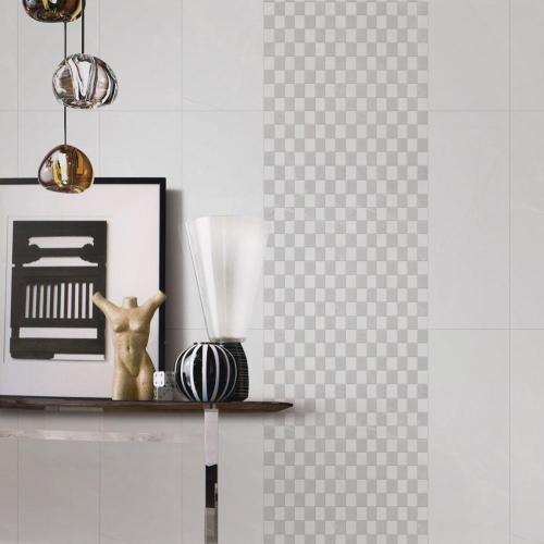 Azulejos de pared de cerámica de 300 * 800mm para baño y cocina.