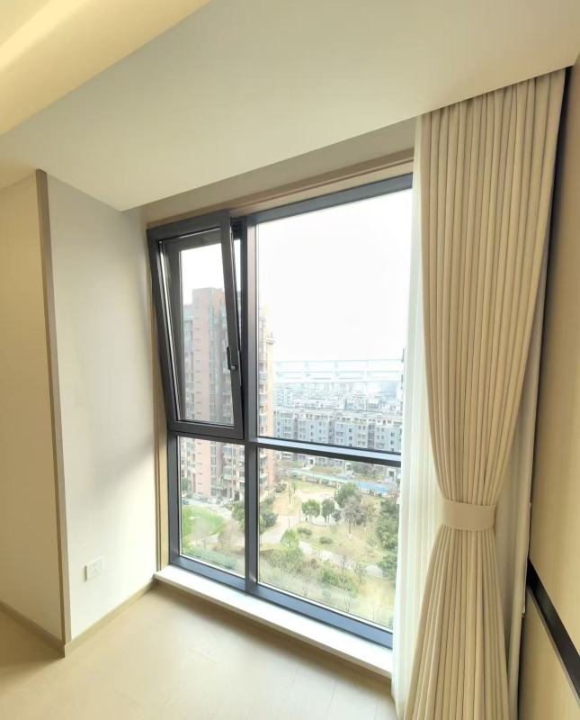 Elegant Inward-Opening Inward-Tilting Window Option