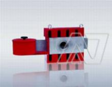 Automatic continuous screen changing belt filter