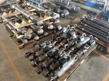 Daewoo bulldozer hydraulic cylinder with control valve