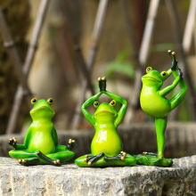 Decorative Outdoor Resin Crafts: Fun Yoga Frog in Garden Landscapes
