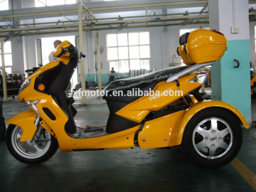 150cc reverse trike scooter