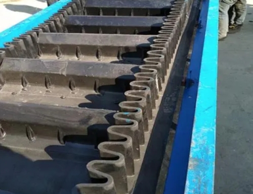 Bulk Material Steep Angle Belt Conveyor