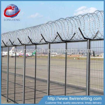 Security airport fence razor barbed wire with welded wire mesh fence