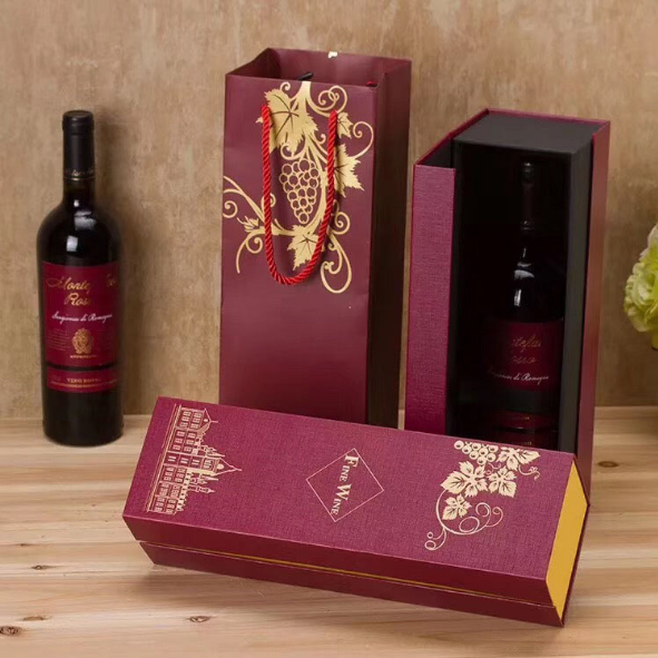 Red Wine Gift Box