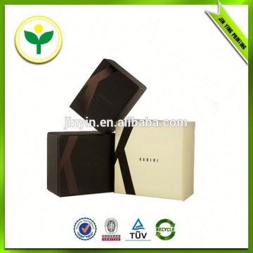 small cosmetic cardboard boxes