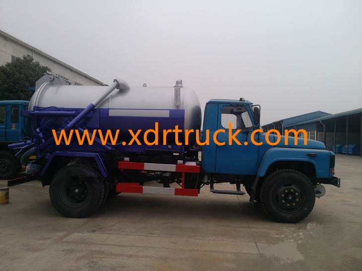 Dong Feng sewage suction tanker truck