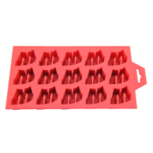 letter shape ice cube tray