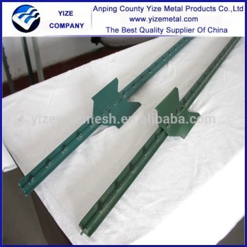 Green painted Studded T Post with spade export to USA /Australia