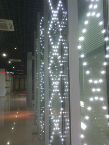 Fashion LED Glass Wall Design