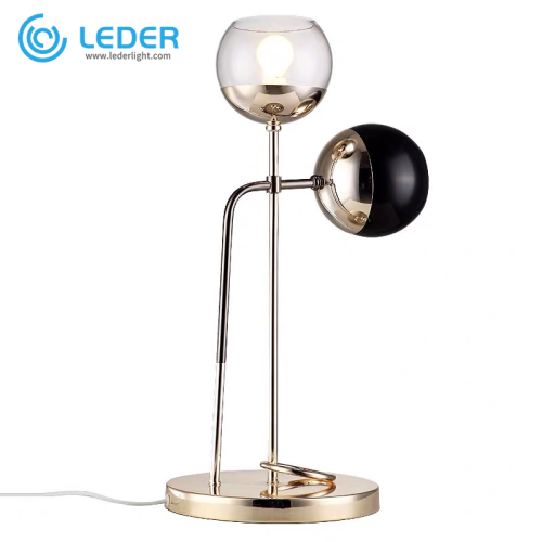 Lampe de table LEDER en métal noir