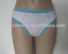 Bikini panties