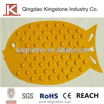 holding sucker anti-slip fish shaped bath mat