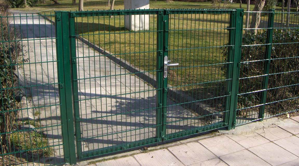 hot sale new design galvanized steel farm metal gates