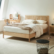 Japanese Style Simple Solid Wood Bed for Double or Queen Size