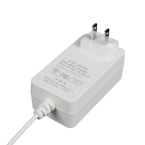 Adaptateur électrique 12V 5A AC CC Alimentation