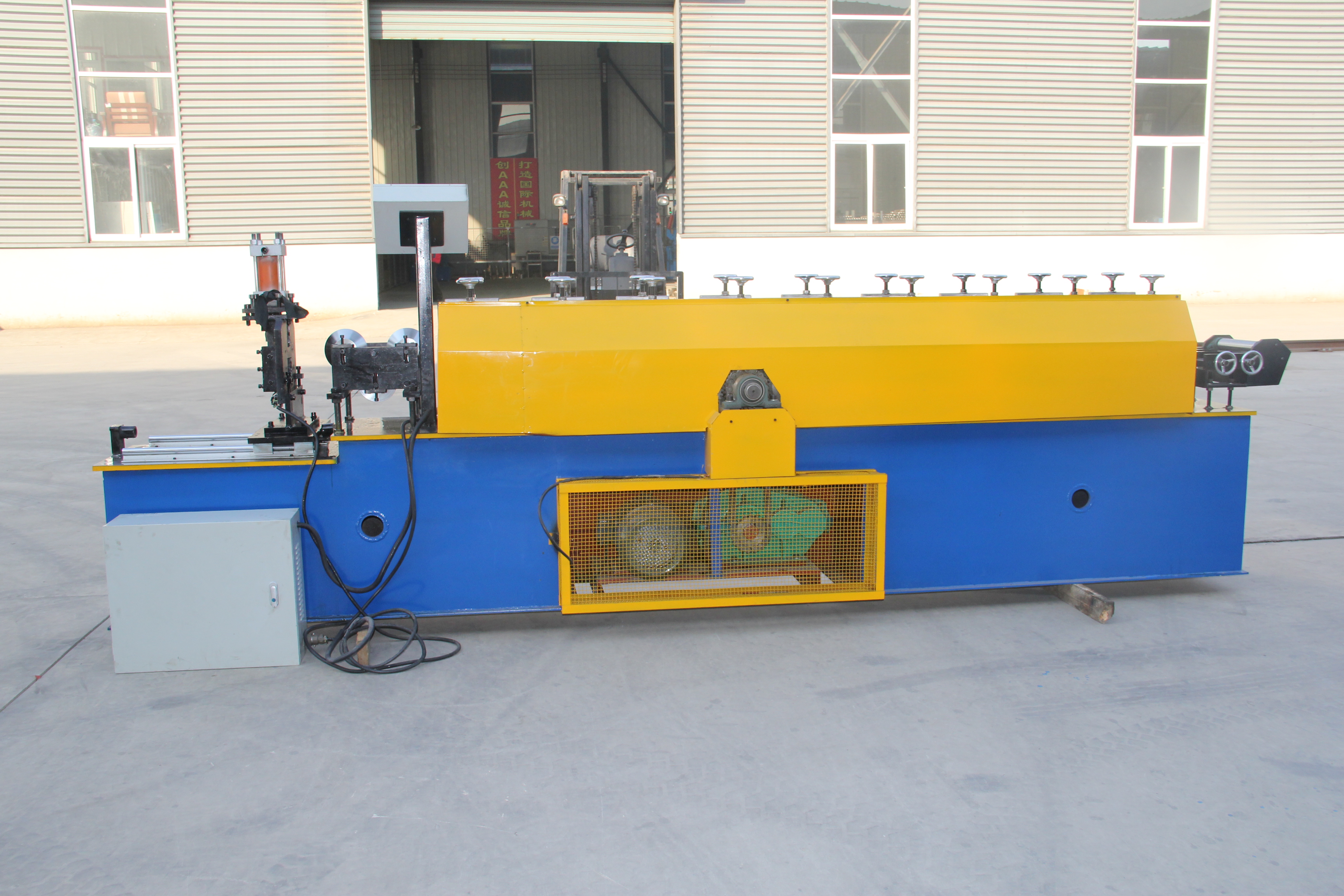 Ceiling Angle light keel roll forming machine steel forming machine