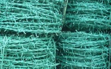 Pvc coated barbed wire