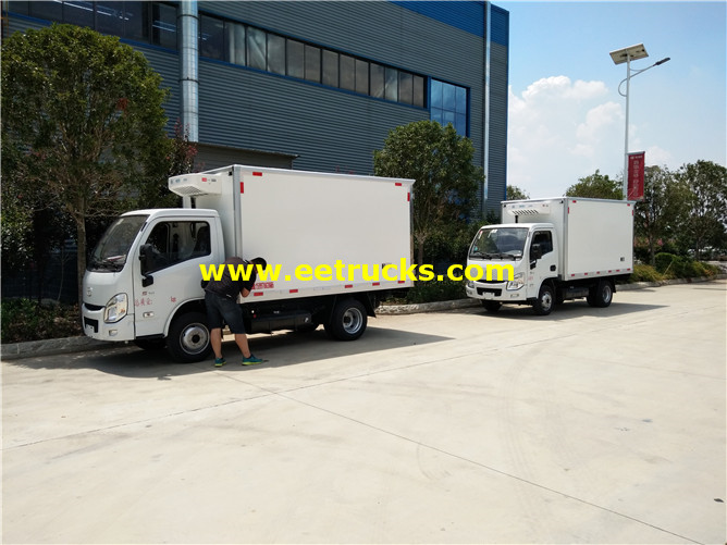 Yuejin 2 Ton Insulated Box Vehicles