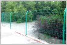 selling roadside fence