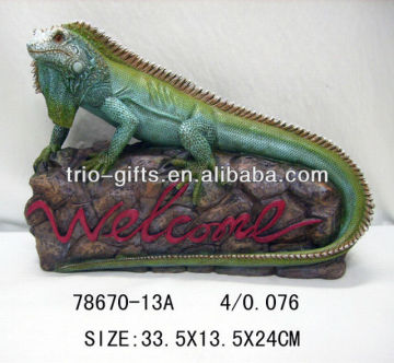 Polyresin iguana lizard statue WELCOME word