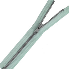 ykk Triangular tooth dense tail rubber tooth zipper