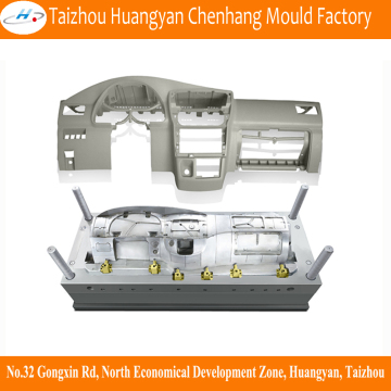 Auto plastic part mold