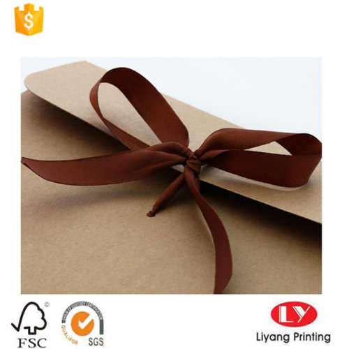 Envelope de papel Kraft personalizado a granel com fita