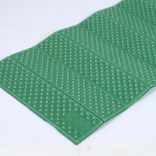 Anti-Fouling Outdoor Foldable Camping XPE Aluminum Foil Sleeping Mat - Damp-Proof Egg Trough Mat