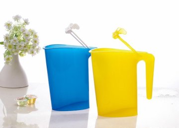 Milk Pitcher 1000ml,plastic milk pitcher ,plastic pitcher