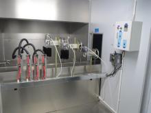 Five-axis automatic paint spraying machine