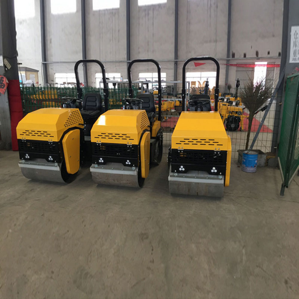 Single Drum Vibratory Roller