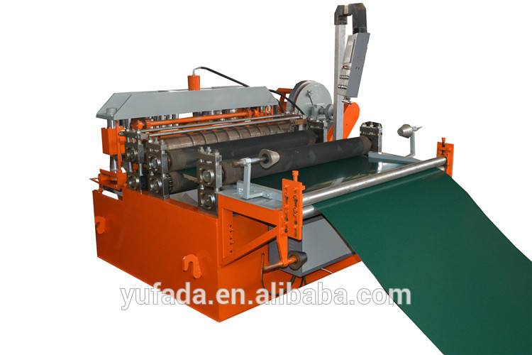 Automatic slitting machine with laminating function