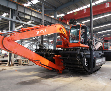 Pontoon Crawler Type Amphibious Excavator