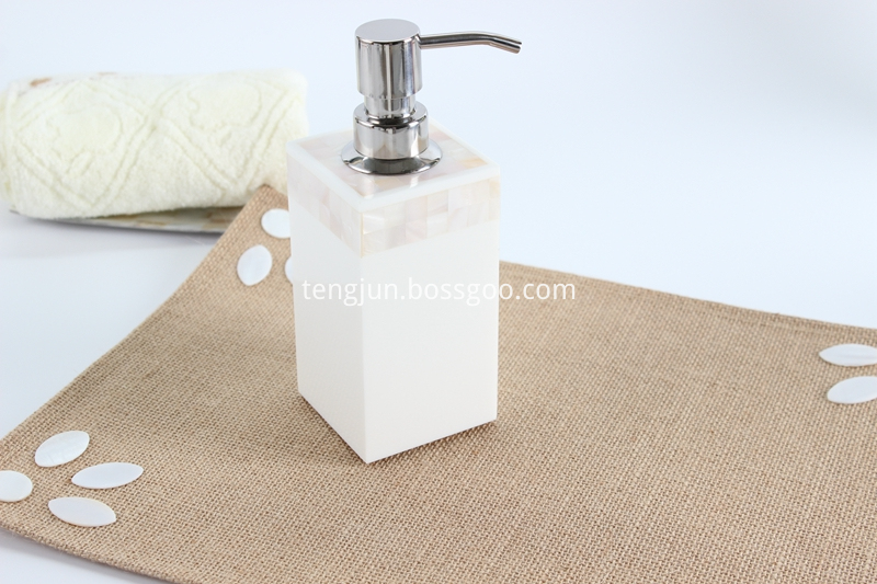 freshwater shell soap dispenser